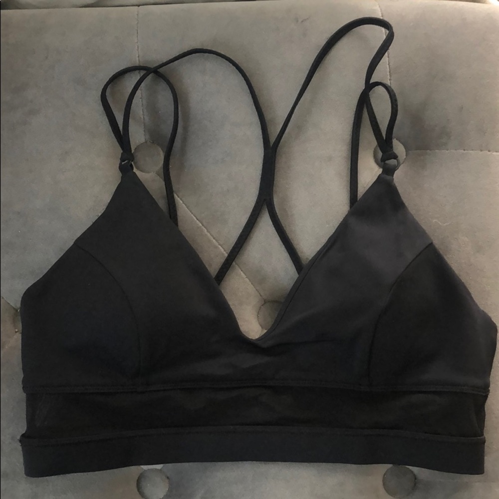 Lululemon sporty black bathing suit top
